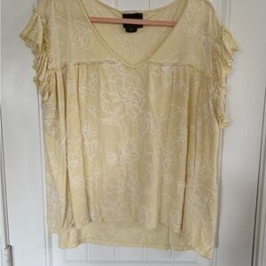 Chic Yellow Floral Blouse